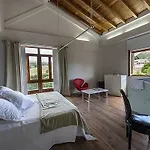 Arce Hotel